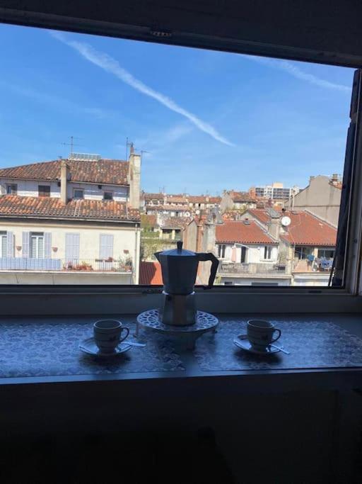 מרסיי Grand Studio Avec Vue Sur Notre Dame De La Garde מראה חיצוני תמונה
